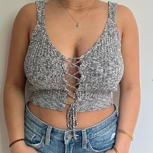 Crop top size small